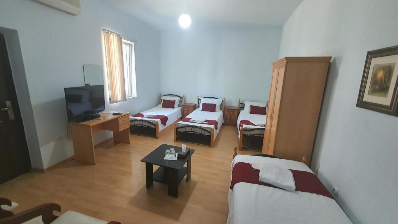 Bed and Breakfast Kesabella Touristic House à P'arak'ar Extérieur photo